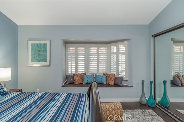 2 Bed Home for Sale in Valley Village, California