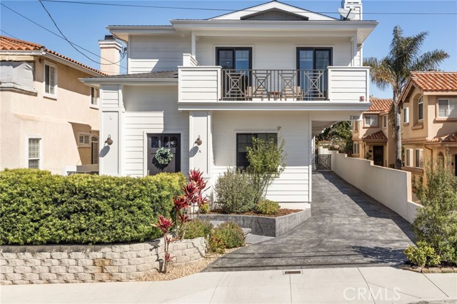 2309 Clark Lane, Redondo Beach, California 90278, 4 Bedrooms Bedrooms, ,3 BathroomsBathrooms,Residential,Sold,Clark,SB21061823