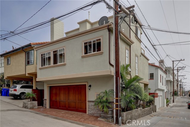 316 25th Place, Manhattan Beach, California 90266, 3 Bedrooms Bedrooms, ,3 BathroomsBathrooms,Residential,Sold,25th,SB18241088