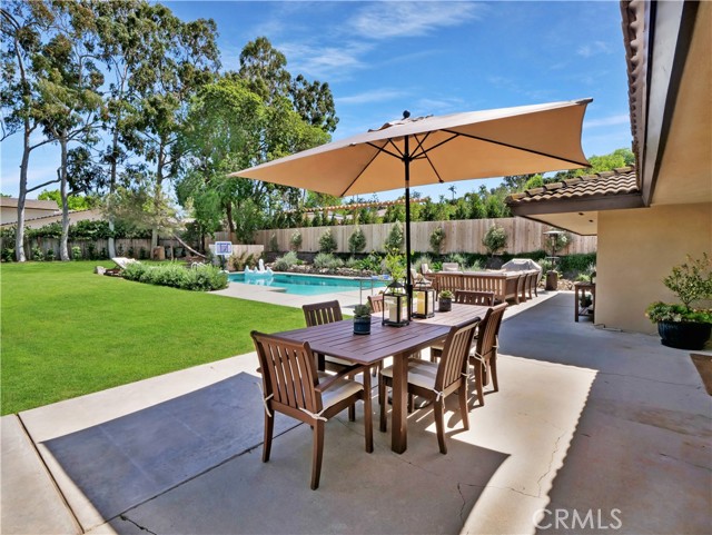 Large back patio - perfect for entertaining