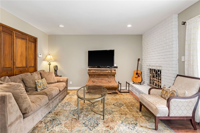 706 Anderson Street, Manhattan Beach, California 90266, 3 Bedrooms Bedrooms, ,2 BathroomsBathrooms,Residential,Sold,Anderson,SB21117273