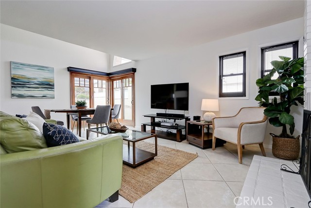 1907 Belmont Lane, Redondo Beach, California 90278, 3 Bedrooms Bedrooms, ,3 BathroomsBathrooms,Residential,Sold,Belmont,SB21076465