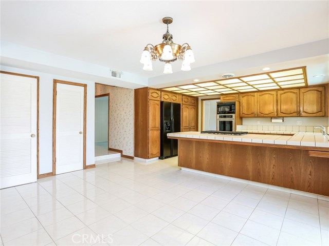 Another view of the eating area off the kitchen