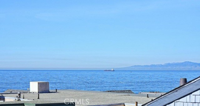 222 1st Place, Manhattan Beach, California 90266, 3 Bedrooms Bedrooms, ,3 BathroomsBathrooms,Residential,Sold,1st,SB19222616