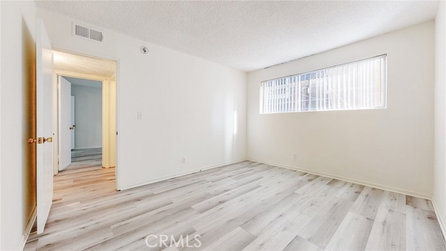 2 Bed Home for Sale in North Hollywood, California