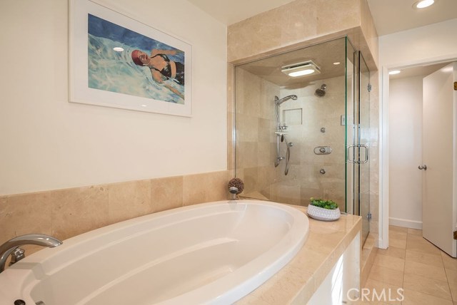 736 Gould Avenue, Hermosa Beach, California 90254, 2 Bedrooms Bedrooms, ,2 BathroomsBathrooms,Residential,Sold,Gould,SB20014267