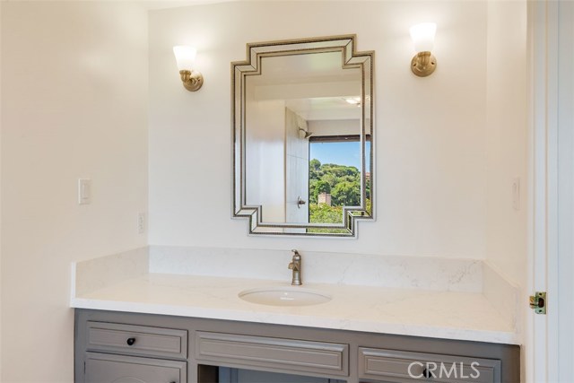 3158 Crownview Drive, Rancho Palos Verdes, California 90275, 3 Bedrooms Bedrooms, ,3 BathroomsBathrooms,Residential,Sold,Crownview,PV19201545