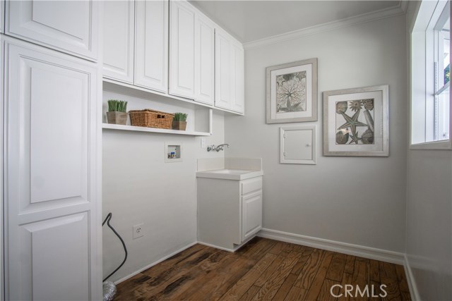 149 Vista Del Parque, Redondo Beach, California 90277, 4 Bedrooms Bedrooms, ,1 BathroomBathrooms,Residential,Sold,Vista Del Parque,PV19039225