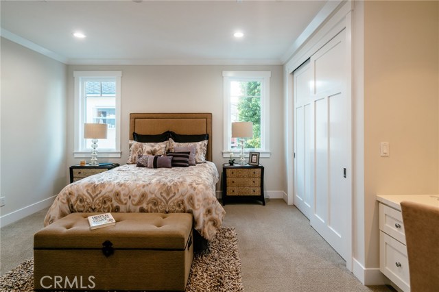 1457 18th Street, Manhattan Beach, California 90266, 5 Bedrooms Bedrooms, ,2 BathroomsBathrooms,Residential,Sold,18th,SB17091633