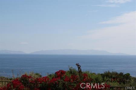 3200 La Rotonda, Rancho Palos Verdes, California 90275, 2 Bedrooms Bedrooms, ,1 BathroomBathrooms,Residential,Sold,La Rotonda,PV20020408