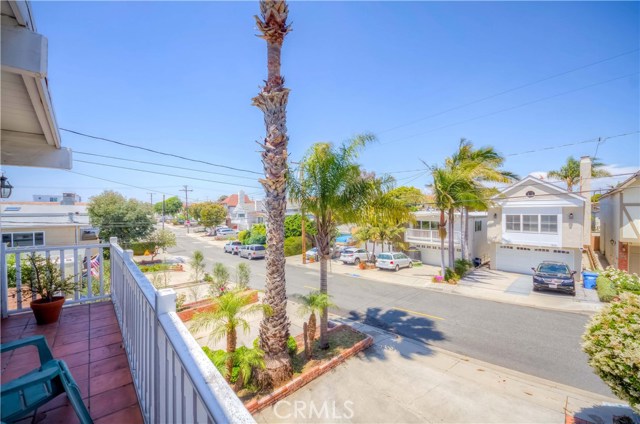 1531 Steinhart Avenue, Redondo Beach, California 90278, 3 Bedrooms Bedrooms, ,2 BathroomsBathrooms,Residential,Sold,Steinhart,SB19047735