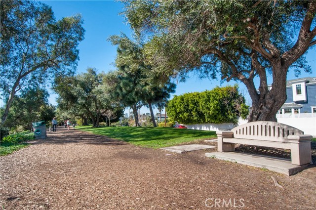 872 27th Street, Manhattan Beach, California 90266, 4 Bedrooms Bedrooms, ,3 BathroomsBathrooms,Residential,Sold,27th,SB20136143