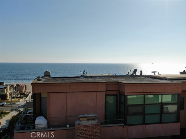 233 6th Street, Manhattan Beach, California 90266, ,Residential Income,Sold,6th,SB19129198