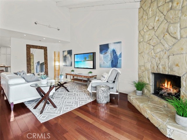 2108 Rockefeller Lane, Redondo Beach, California 90278, 2 Bedrooms Bedrooms, ,2 BathroomsBathrooms,Residential,Sold,Rockefeller,PV21128723