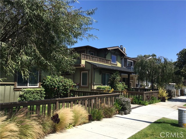 810 Irena Avenue, Redondo Beach, California 90277, 3 Bedrooms Bedrooms, ,2 BathroomsBathrooms,Residential,Sold,Irena,PV17196825