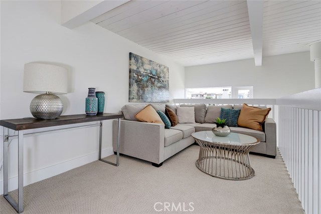 323 29th Street, Manhattan Beach, California 90266, 4 Bedrooms Bedrooms, ,3 BathroomsBathrooms,Residential,Sold,29th,SB19246067