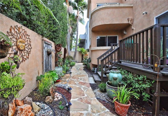 804 Juanita Avenue, Redondo Beach, California 90277, 3 Bedrooms Bedrooms, ,3 BathroomsBathrooms,Residential,Sold,Juanita,SB18293480