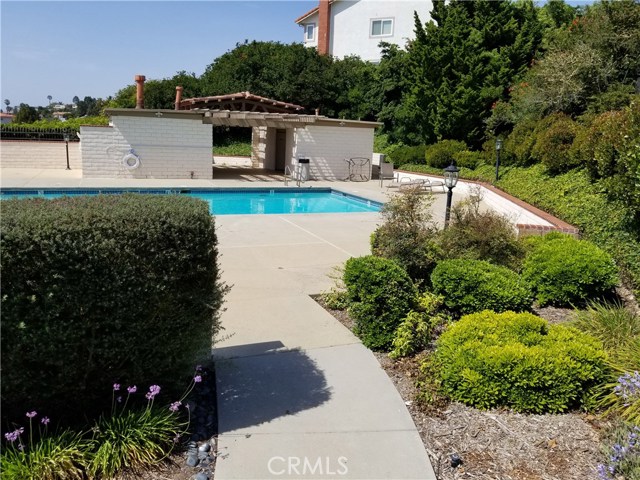 10 Coraltree Lane, Rolling Hills Estates, California 90274, 3 Bedrooms Bedrooms, ,2 BathroomsBathrooms,Residential,Sold,Coraltree,PV18197093