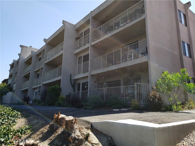 2348 La Costa Avenue