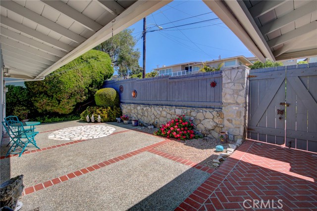 28025 Lobrook Drive, Rancho Palos Verdes, California 90275, 4 Bedrooms Bedrooms, ,1 BathroomBathrooms,Residential,Sold,Lobrook,PV19085141