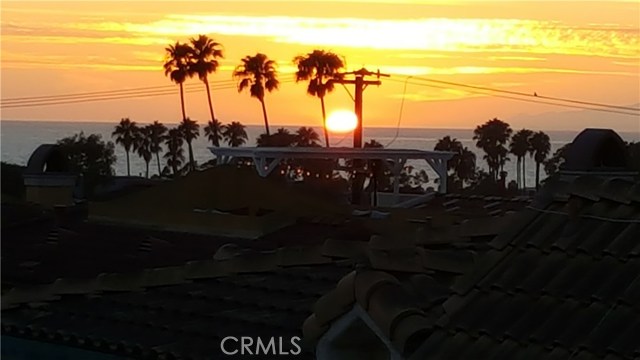 115 Guadalupe Avenue, Redondo Beach, California 90277, 2 Bedrooms Bedrooms, ,2 BathroomsBathrooms,Residential,Sold,Guadalupe,SB20054757