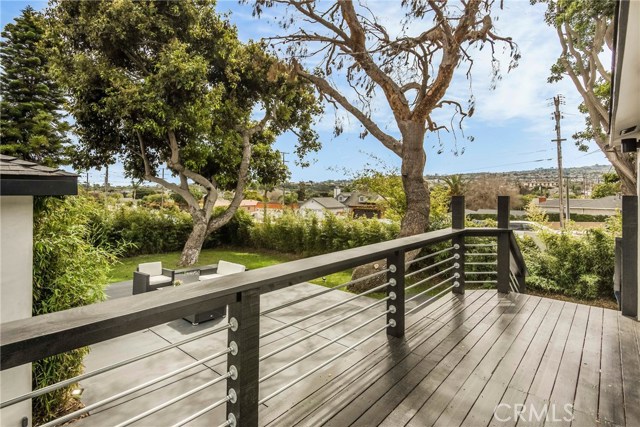 1228 Prospect Avenue, Redondo Beach, California 90277, ,Residential Income,Sold,Prospect,SB18118420