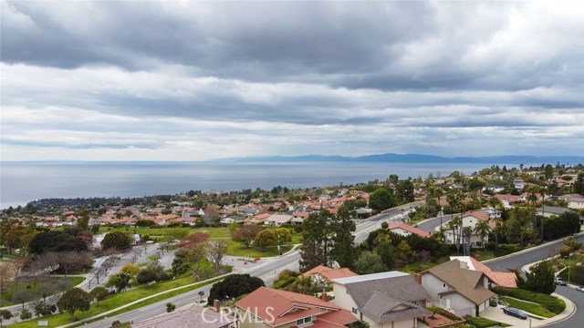 29335 Stadia Hill Lane, Rancho Palos Verdes, California 90275, 4 Bedrooms Bedrooms, ,3 BathroomsBathrooms,Residential,Sold,Stadia Hill,PW20069326