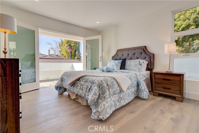 1401 Corona Street, Hermosa Beach, California 90254, 4 Bedrooms Bedrooms, ,3 BathroomsBathrooms,Residential,Sold,Corona,SB20015755