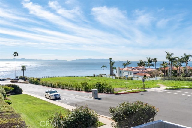 32724 Coastsite Drive, Rancho Palos Verdes, California 90275, 2 Bedrooms Bedrooms, ,1 BathroomBathrooms,Residential,Sold,Coastsite,PV19018218