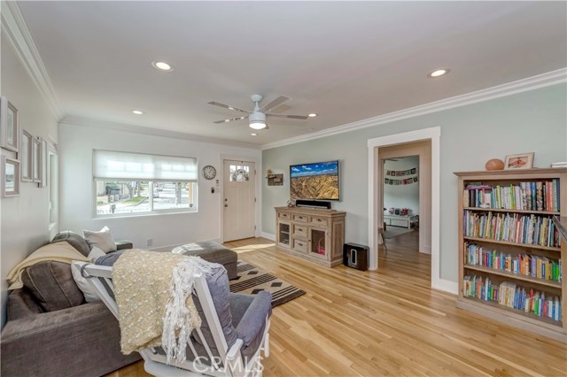 3404 Mcbain Avenue, Redondo Beach, California 90278, 3 Bedrooms Bedrooms, ,1 BathroomBathrooms,Residential,Sold,Mcbain,PV20018698