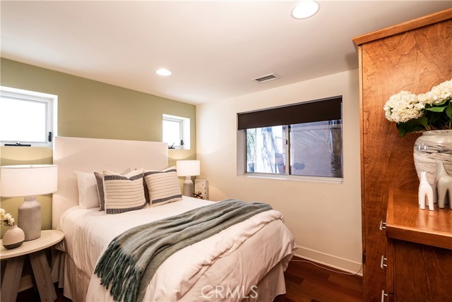 1523 Manhattan Avenue, Hermosa Beach, California 90254, 4 Bedrooms Bedrooms, ,5 BathroomsBathrooms,Residential,Sold,Manhattan,SB18207493