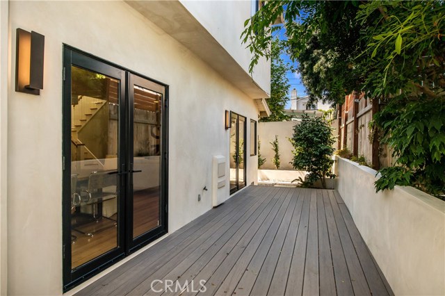 555 36th Street, Manhattan Beach, California 90266, 4 Bedrooms Bedrooms, ,3 BathroomsBathrooms,Residential,Sold,36th,SB20126902 555 36th Street, Manhattan Beach, California 90266, 4 Bedrooms Bedrooms, ,3 BathroomsBathrooms,Residential,Sold,36th,SB20126902