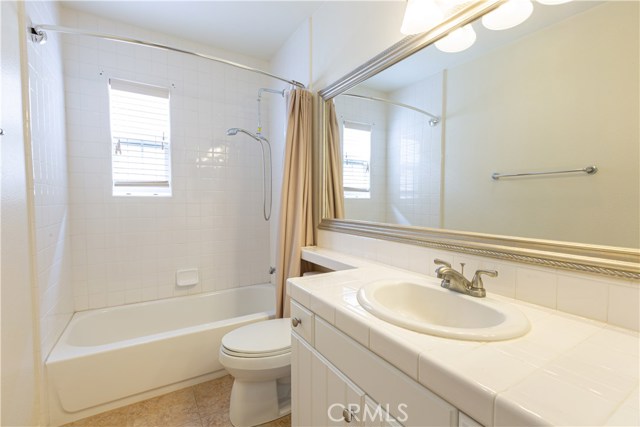 1800 Pacific Coast, Redondo Beach, California 90277, 4 Bedrooms Bedrooms, ,3 BathroomsBathrooms,Residential,Sold,Pacific Coast,PV20134664