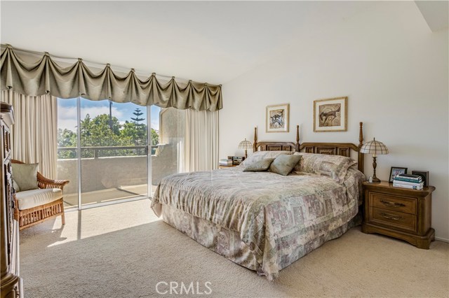 24 Sycamore Lane, Rolling Hills Estates, California 90274, 2 Bedrooms Bedrooms, ,3 BathroomsBathrooms,Residential,Sold,Sycamore,PV19180483