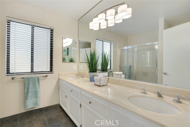 1739 Stanford Avenue, Redondo Beach, California 90278, 3 Bedrooms Bedrooms, ,2 BathroomsBathrooms,Residential,Sold,Stanford,SB18228570
