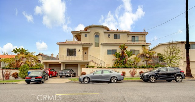 1011 Garnet Street, Redondo Beach, California 90277, 4 Bedrooms Bedrooms, ,4 BathroomsBathrooms,Residential,Sold,Garnet,SB20070806