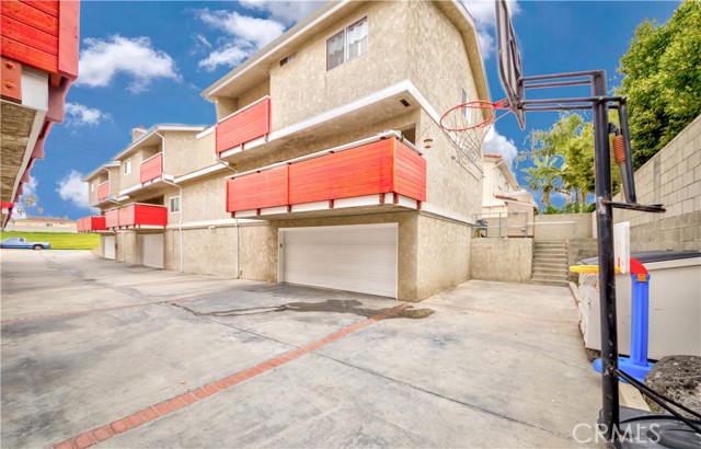 2721 Rockefeller Lane, Redondo Beach, California 90278, 3 Bedrooms Bedrooms, ,1 BathroomBathrooms,Residential,Sold,Rockefeller,SB21048049