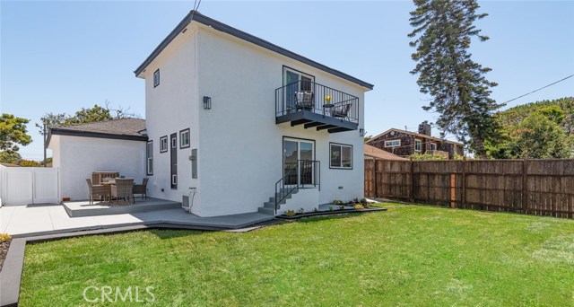 2517 Fisk Lane, Redondo Beach, California 90278, 4 Bedrooms Bedrooms, ,3 BathroomsBathrooms,Residential,Sold,Fisk,SB20145075