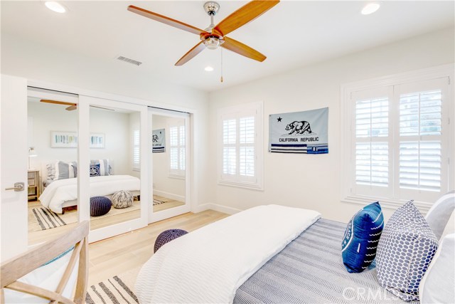 861 12th Court, Manhattan Beach, California 90266, 3 Bedrooms Bedrooms, ,1 BathroomBathrooms,Residential,Sold,12th,SB20006910