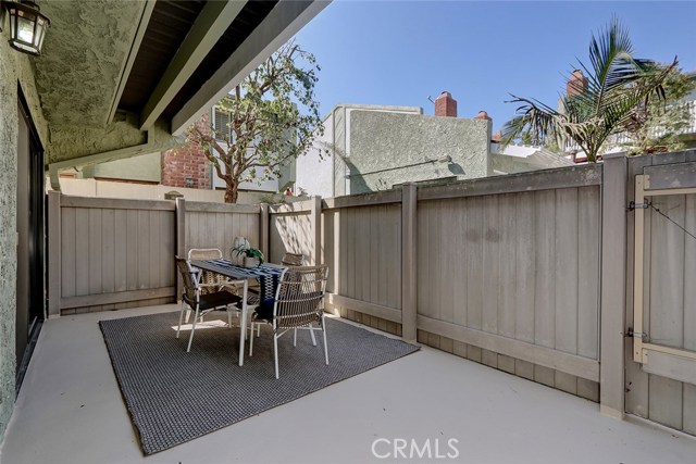 1407 Goodman Avenue, Redondo Beach, California 90278, 3 Bedrooms Bedrooms, ,2 BathroomsBathrooms,Residential,Sold,Goodman,SB20217634