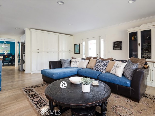 816 Knob Hill Avenue, Redondo Beach, California 90277, 3 Bedrooms Bedrooms, ,2 BathroomsBathrooms,Residential,Sold,Knob Hill,SB21051287