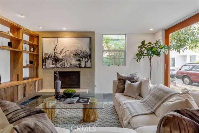 464 34th Street, Manhattan Beach, California 90266, 4 Bedrooms Bedrooms, ,3 BathroomsBathrooms,Residential,Sold,34th,SB21028091