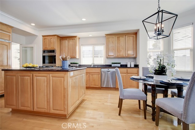 1805 Lynngrove Drive, Manhattan Beach, California 90266, 5 Bedrooms Bedrooms, ,3 BathroomsBathrooms,Residential,Sold,Lynngrove,SB21026495