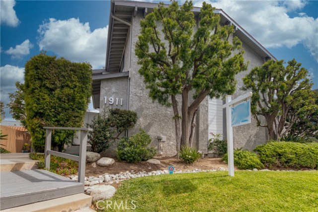 1911 Rockefeller Lane, Redondo Beach, California 90278, 2 Bedrooms Bedrooms, ,1 BathroomBathrooms,Residential,Sold,Rockefeller,SB20151257 1911 Rockefeller Lane, Redondo Beach, California 90278, 2 Bedrooms Bedrooms, ,1 BathroomBathrooms,Residential,Sold,Rockefeller,SB20151257