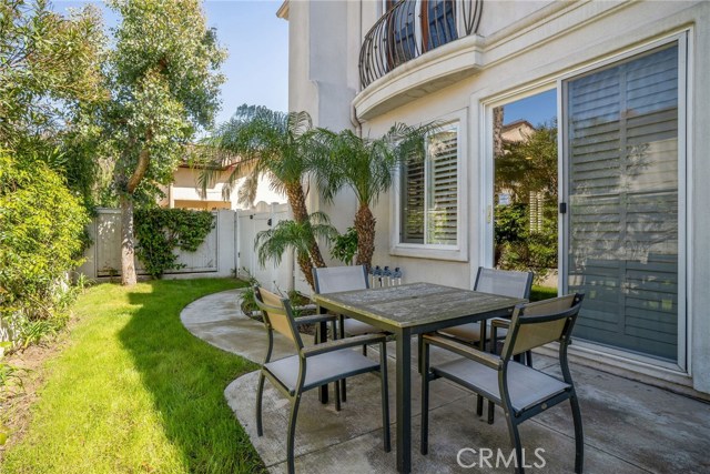 1909 Plant Avenue, Redondo Beach, California 90278, 4 Bedrooms Bedrooms, ,2 BathroomsBathrooms,Residential,Sold,Plant,SB19198683