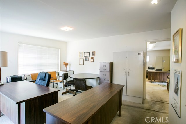 1020 Pacific Avenue, Manhattan Beach, California 90266, 4 Bedrooms Bedrooms, ,1 BathroomBathrooms,Residential,Sold,Pacific,SB17069803