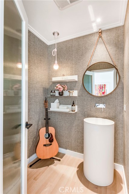 4109 Crest Drive, Manhattan Beach, California 90266, 3 Bedrooms Bedrooms, ,4 BathroomsBathrooms,Residential,Sold,Crest,SB20133753
