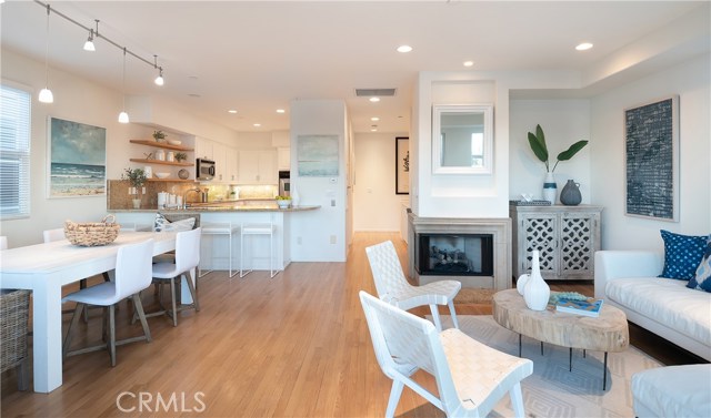 2301 Grandview Avenue, Manhattan Beach, California 90266, 3 Bedrooms Bedrooms, ,4 BathroomsBathrooms,Residential,Sold,Grandview,SB20027327