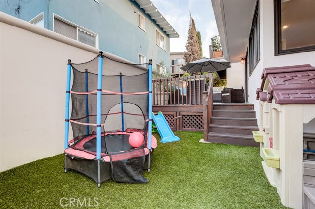 902 6th Street, Hermosa Beach, California 90254, 4 Bedrooms Bedrooms, ,3 BathroomsBathrooms,Residential,Sold,6th,SB20213089