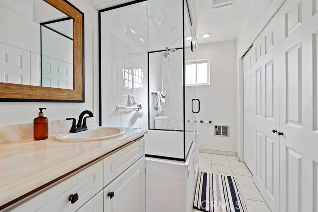 940 Rosecrans Avenue, Manhattan Beach, California 90266, 5 Bedrooms Bedrooms, ,2 BathroomsBathrooms,Residential,Sold,Rosecrans,SB21035135